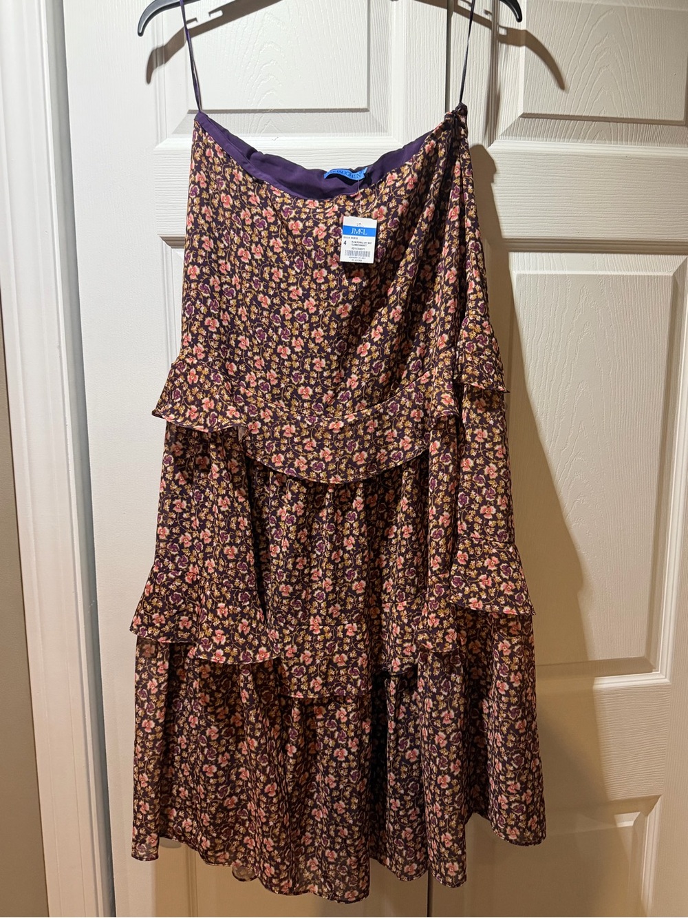 J McLaughlin Long Skirt NWT  Ruffles  size 4 floral market plum beautiful
